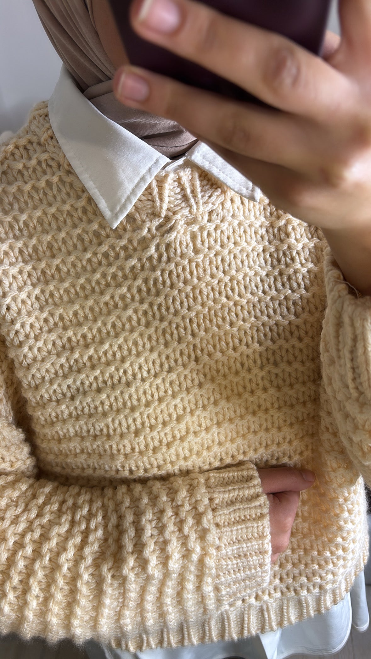 Pull en maille beige — MAÏ